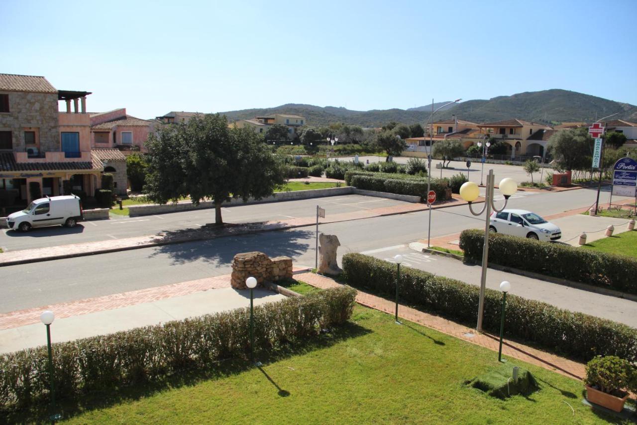 Appartamento Le Vele Loiri Porto San Paolo Exterior foto